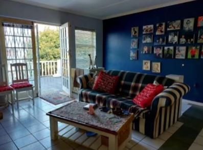 3 Bedroom Property for Sale in De Kelders Western Cape